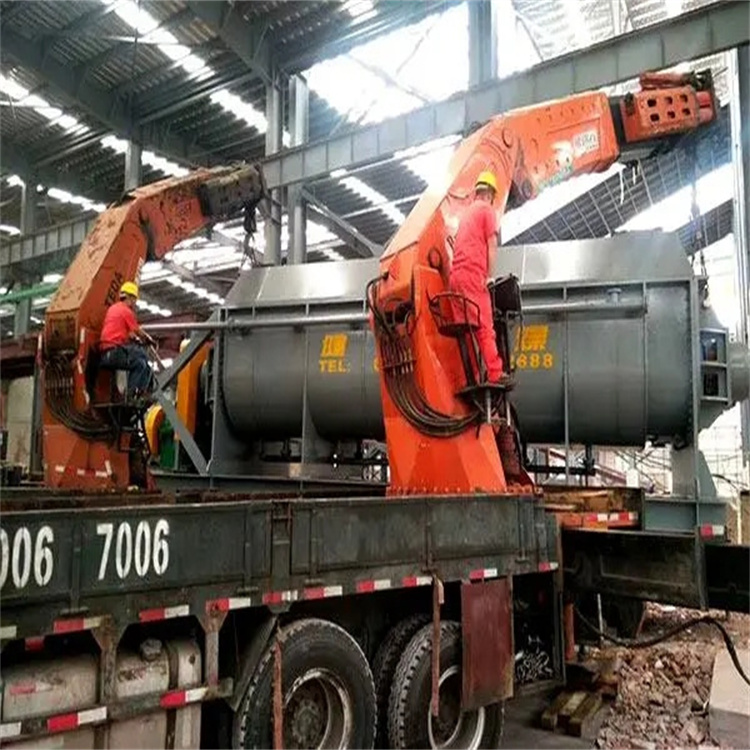 东台租赁随车吊时需要注意哪些事项